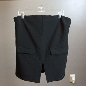 10 DISSH Black Bustier